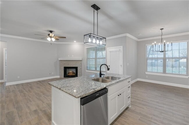 Photo - 292 Township Dr