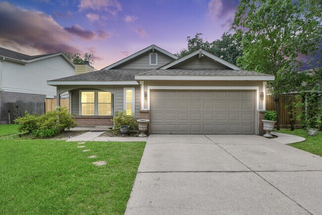 Building Photo - 5039 E Pagewick Dr