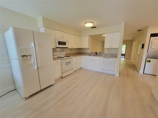 Photo - 6014 Indrio Rd