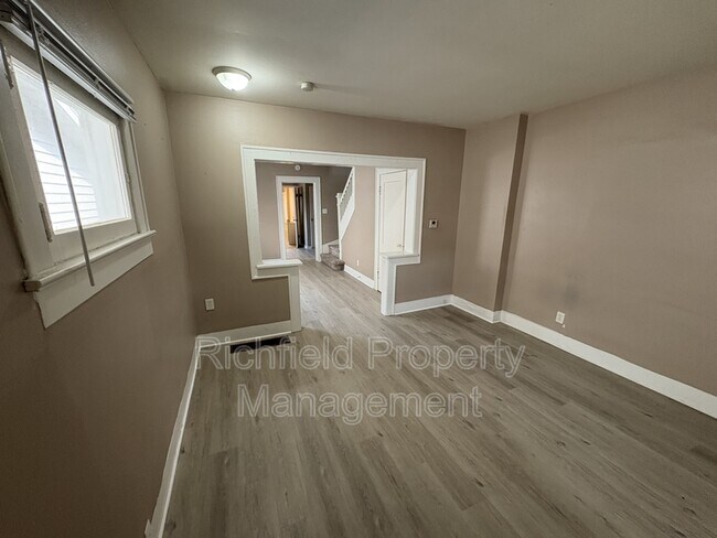 Photo - 1721 Laurel St