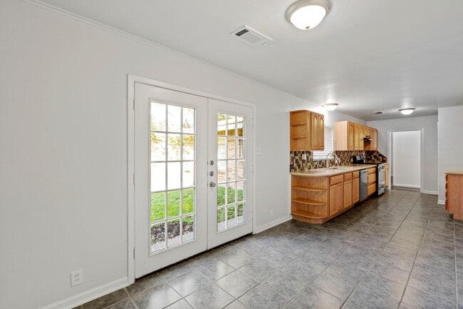 Photo - 2206 Ansbury Dr