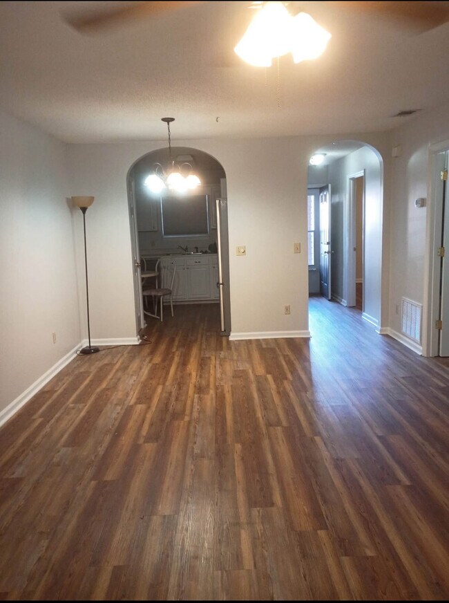 Photo - 211 Edgewater Rd Unit 19