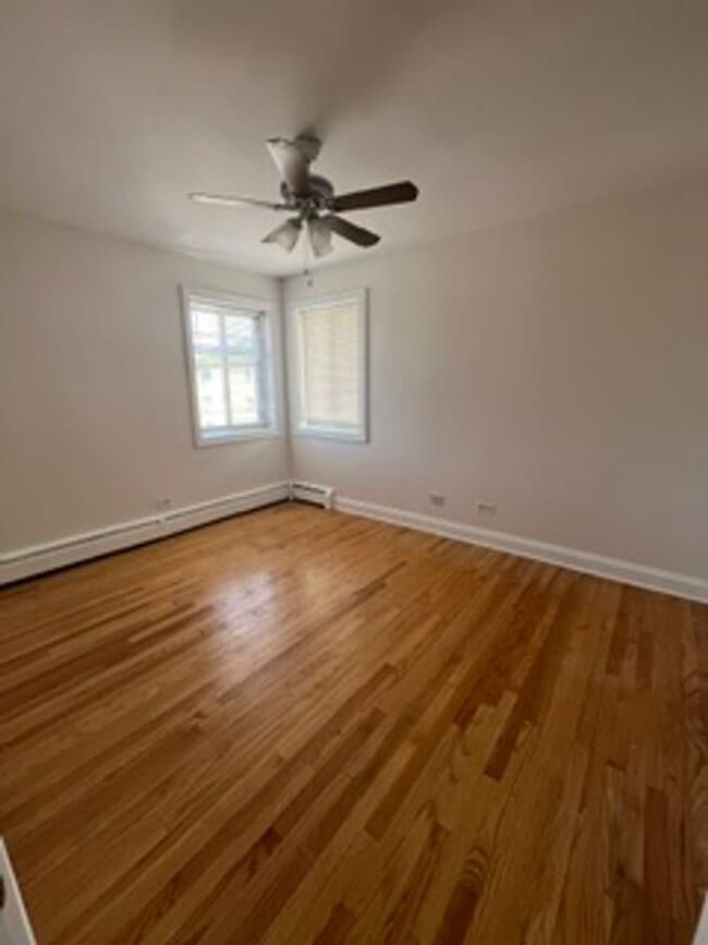 Photo - Salem Village Apartments LLC Unit 12C