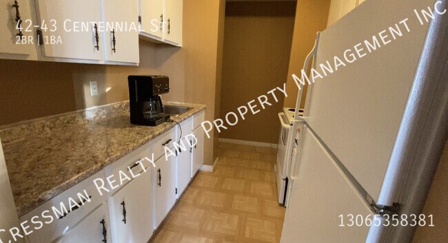 Photo - Top Floor 2 Bedroom Apartment Near University