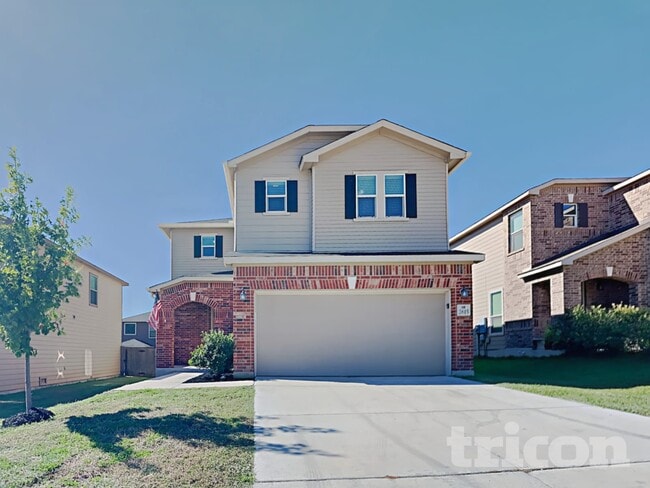 Photo - 2615 Green Leaf Way