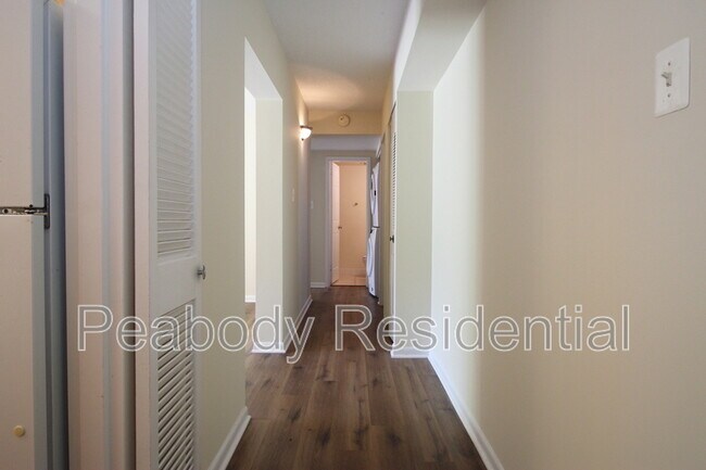 Photo - 11615 Stoneview Square Unit #72/2B