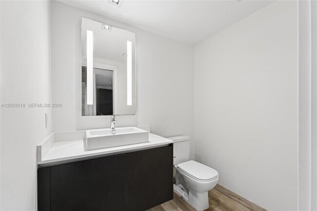 Photo - 1451 Brickell Ave Unit 2306