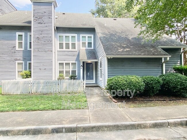 Photo - 12750 St George St
