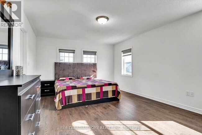 Photo - 31 Bushwood Trl