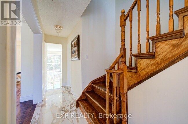 Photo - 3824 Allcroft Rd
