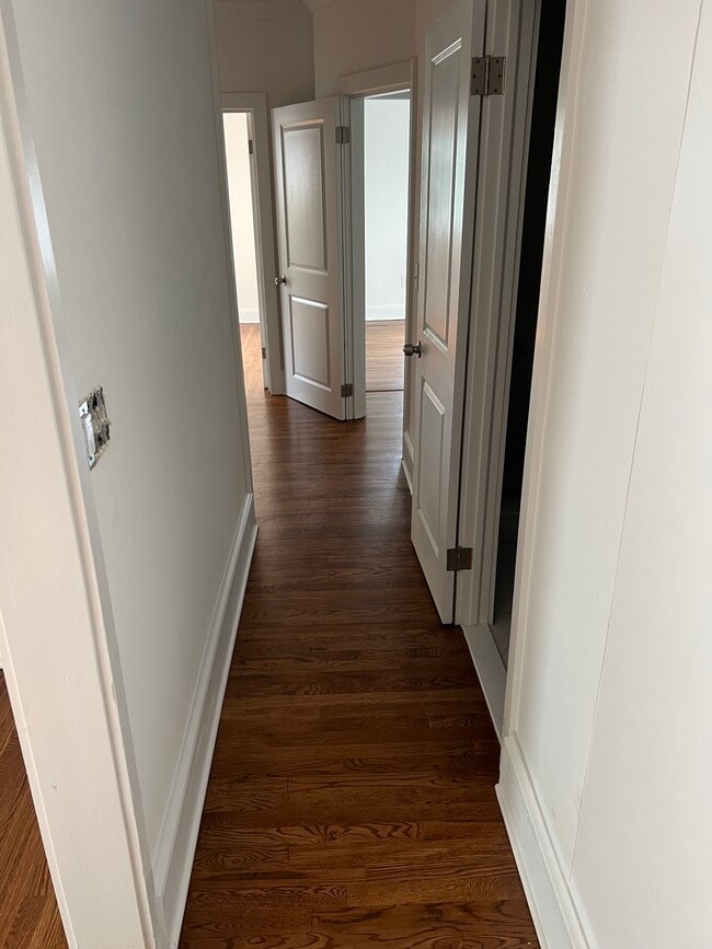 Photo - 305 Grovers Ave