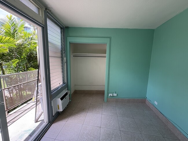 Photo - 2126 Lau‘ula St