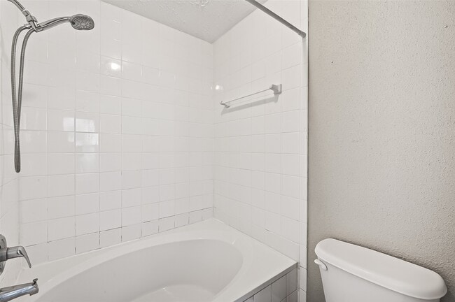 Photo - 12403 Meadow Ridge Dr