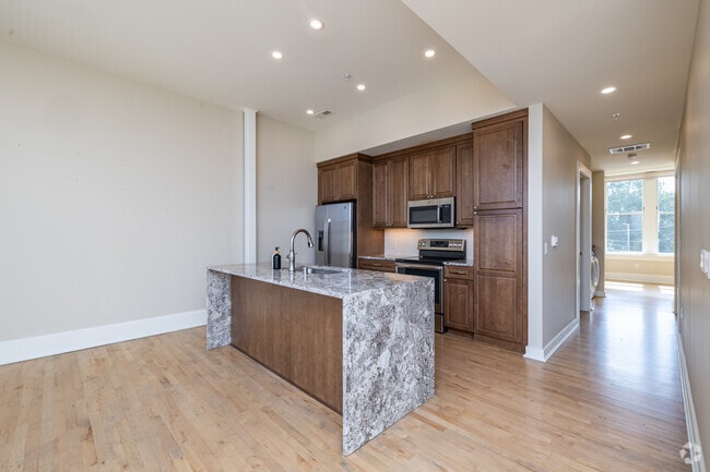 2BR, 2BA - 1,160SF - Kitchen - The Block