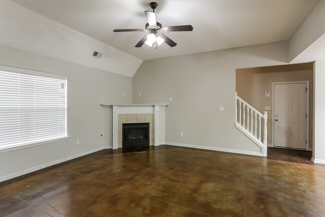 Photo - 3044 Magnolia Dr