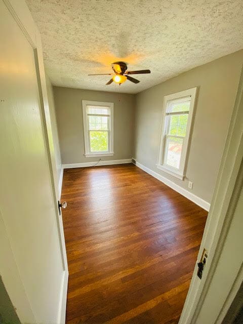 Photo - 1029 23rd St NW