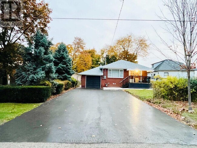 Photo - 54 Riverdale Dr