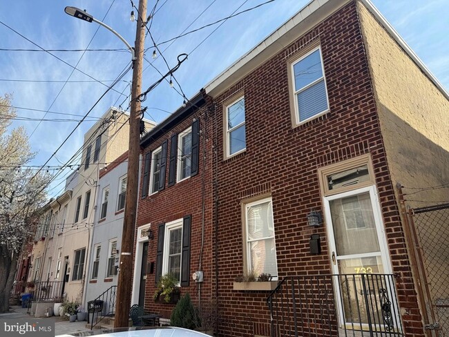 Photo - 733 N Bucknell St Townhome