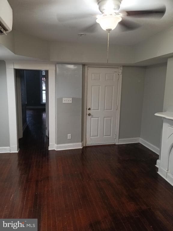 Photo - 1712 W Lombard St