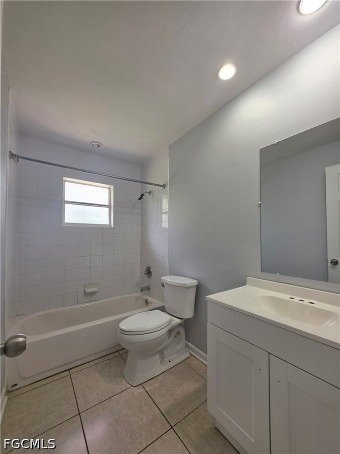 Photo - 5465 Sago Ave