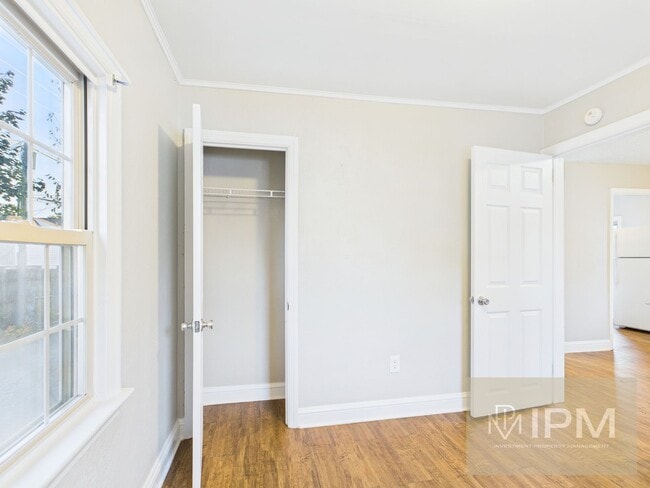 Photo - Available Now!!  Charming 2 Bed, 1 Bath Ho...