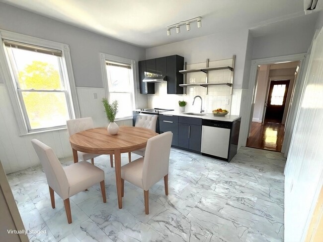 Photo - 26 Howes St Unit 3