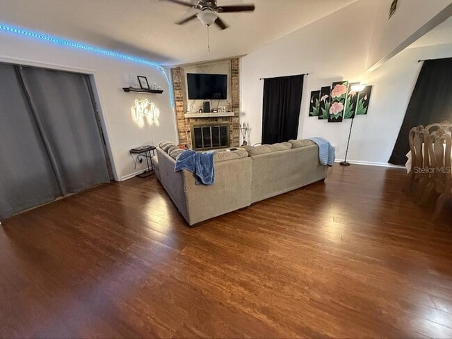 35058 Whispering Oaks Blvd