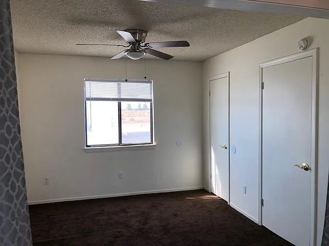 Photo - 9725 N Loop Blvd