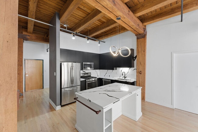 Photo - 1133 S Wabash Ave Unit 303