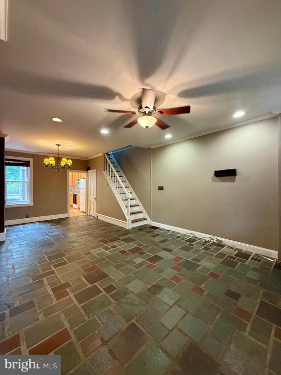 Photo - 924 Lovering Ave