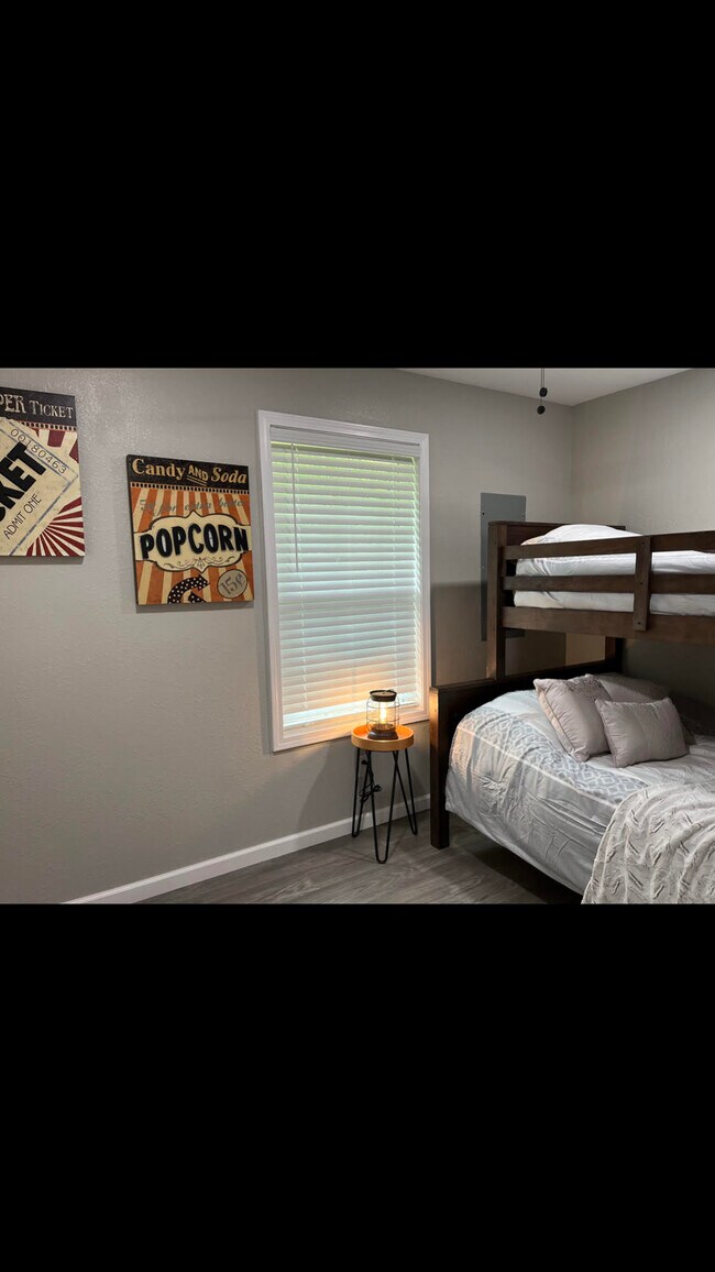 Photo - Hillside Apartments Unidad 100