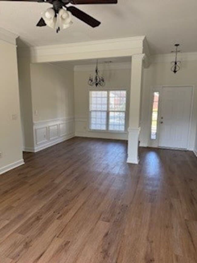 Photo - 534 Cobblestone Cir