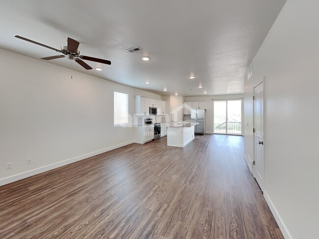 Photo - 3334 Fields Ave