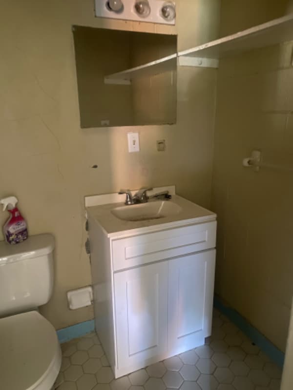 Photo - 410 Wells Ave Apartment Unit A