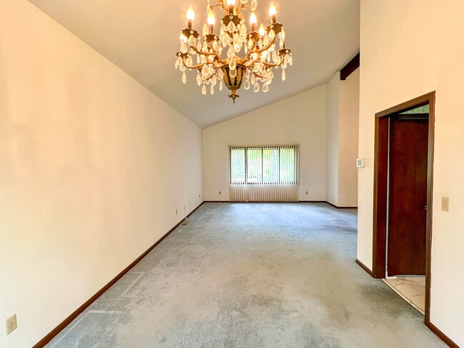 Photo - 25946 Tallwood Dr