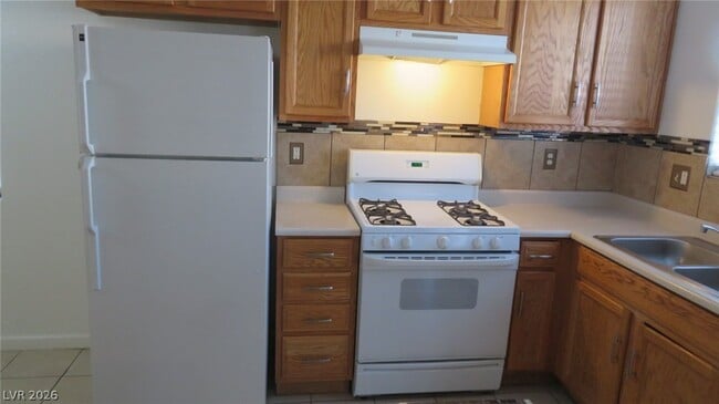 Photo - 3014 Sunrise Bay Ave