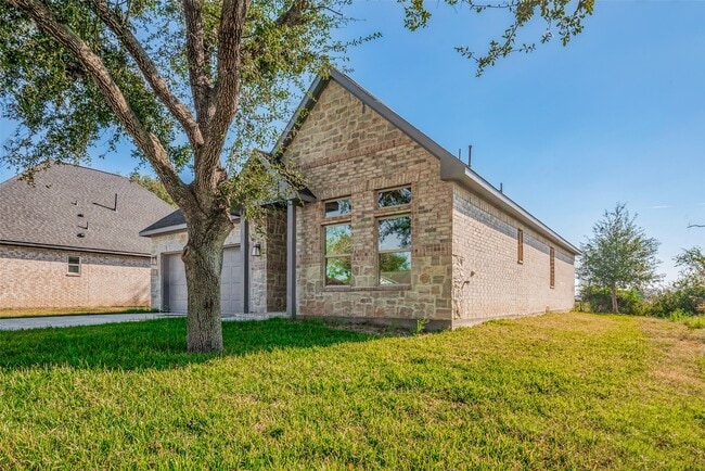Photo - 3639 Needville Ave