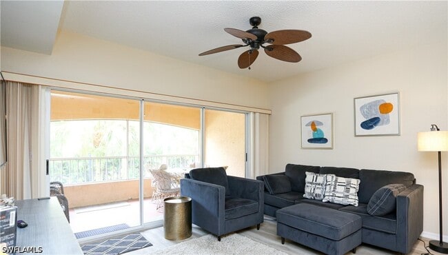 Photo - 1044 Woodshire Ln