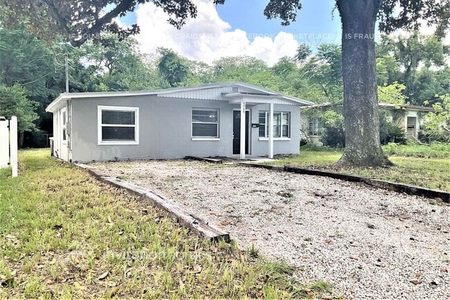 Photo - 4560 Merrimac Ave