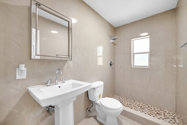 Photo - 555 NW 90th St Unit 555