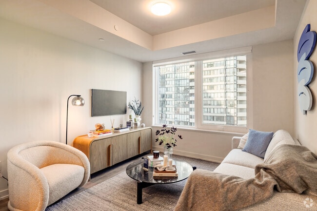 1BR, 1BA - 549 SF - Dining
