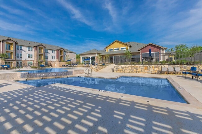 Stylish 4 Bedroom Apartments for Lease - Stylish 4 Bedroom Apartments for Lease Unit D-728