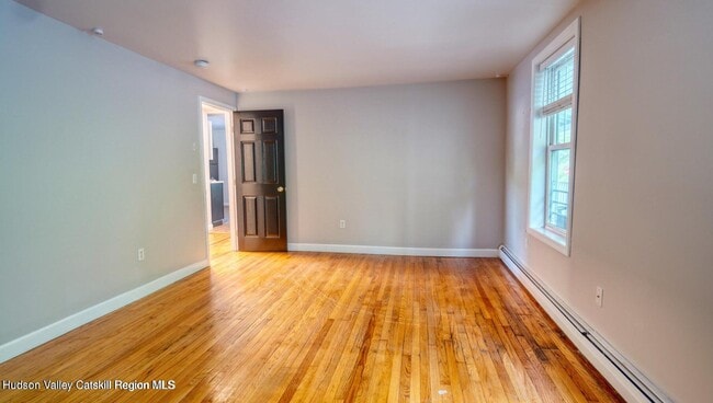 Photo - 80 Yeoman St