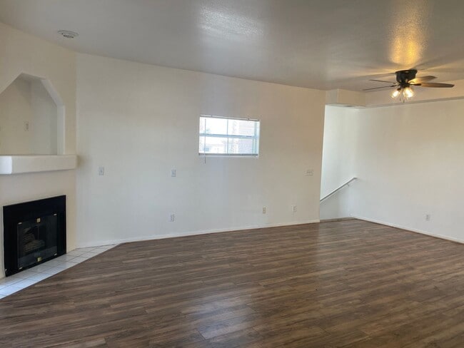 Photo - 3605 Spanish Butterfly St