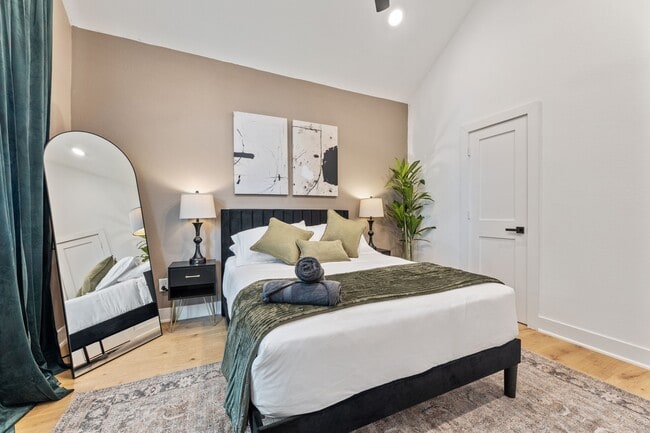 Photo - 5502 Texas St