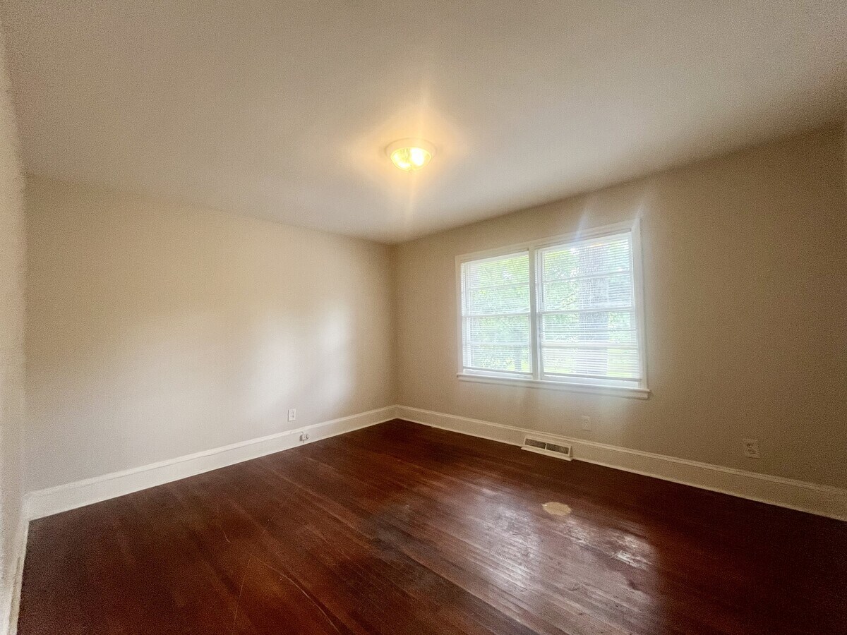 Photo - 3828 Winfield Dr