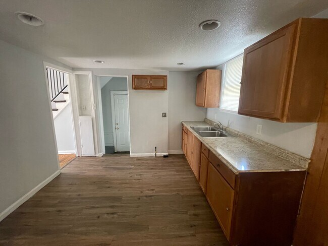 Photo - 15285 Hazelridge St