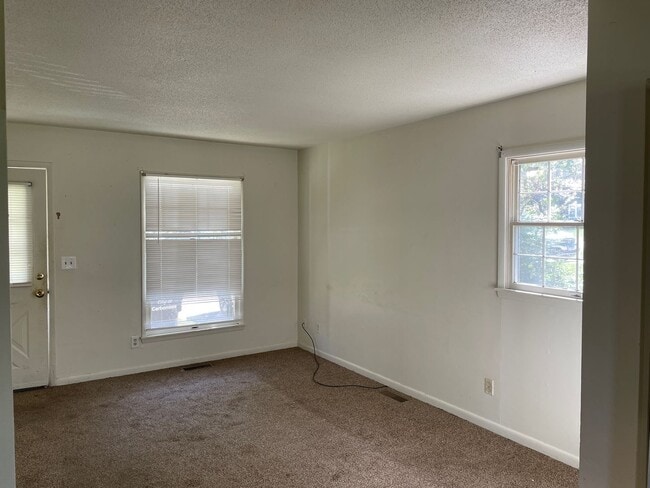 Photo - 3 bed 1 bath house