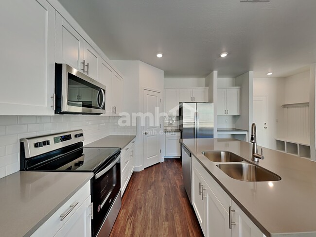 Photo - 17164 W Townley Ave