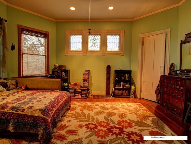 Photo - 428 Hawthorne Ave